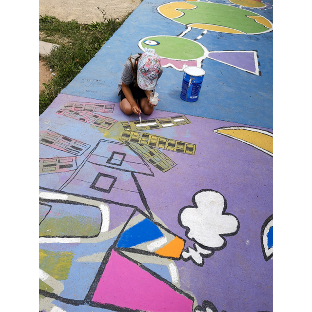 Fresque au sol - Ecole primaire Les Pins Parasols - Puget-sur-argens